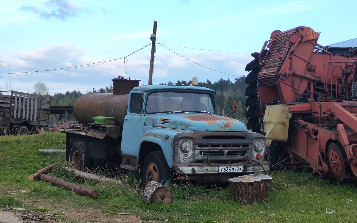 Тверская область, № У 634 ВУ 69 — ЗИЛ-431412