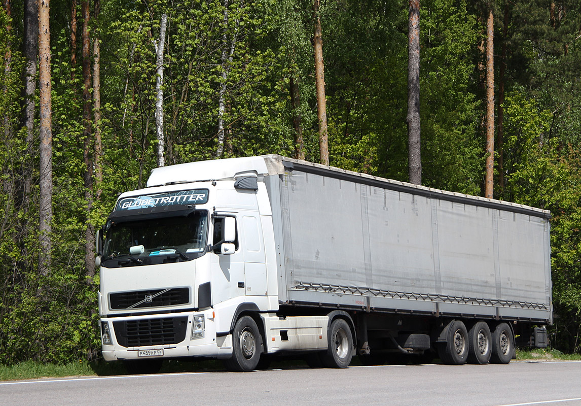 Дагестан, № Р 459 КР 05 — Volvo ('2002) FH12.460