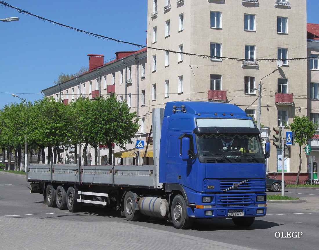 Смоленская область, № А 933 НА 67 — Volvo ('1993) FH12.420