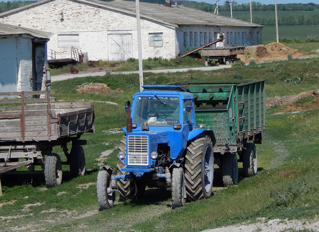 Белгородская область, № 3411 ЕУ 31 — МТЗ-80; Прицепы сельскохозяйственные — Кормораздатчики (общая)