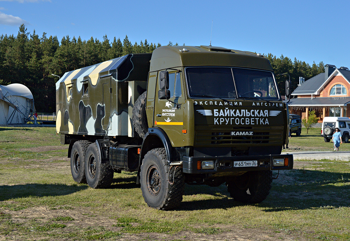 Воронежская область, № Р 651 МУ 36 — КамАЗ-43118-10 [43118K]