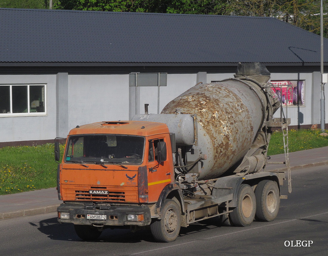 Витебская область, № АМ 5867-2 — КамАЗ-65115 (общая модель)