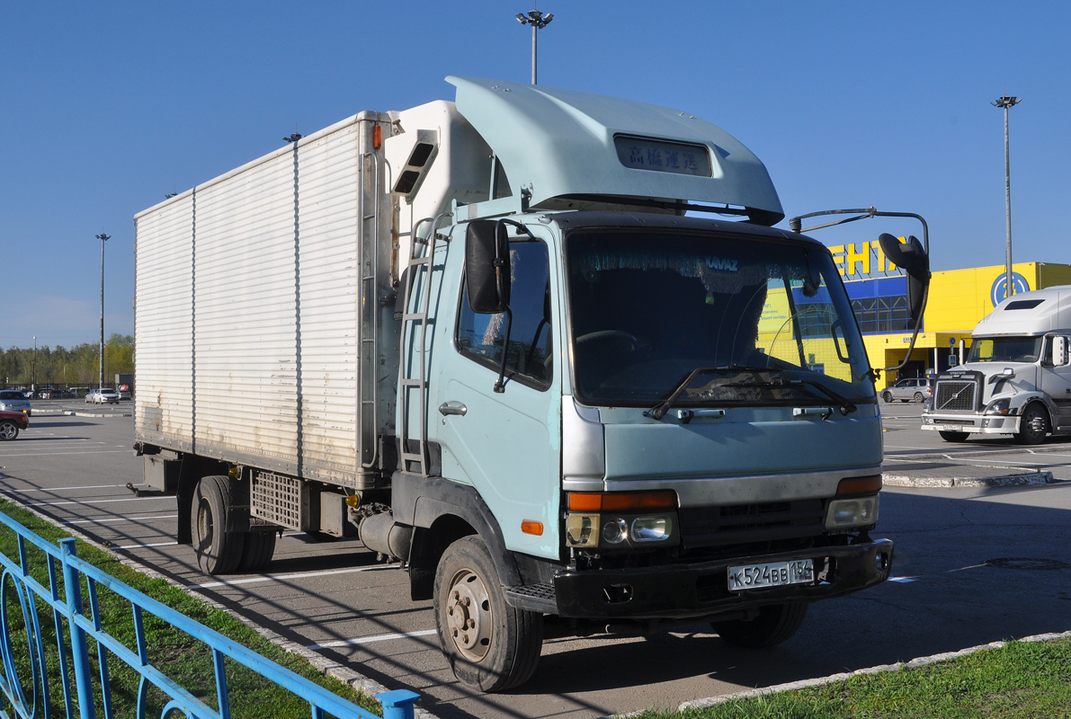 Новосибирская область, № К 524 ВВ 154 — Mitsubishi Fuso Fighter