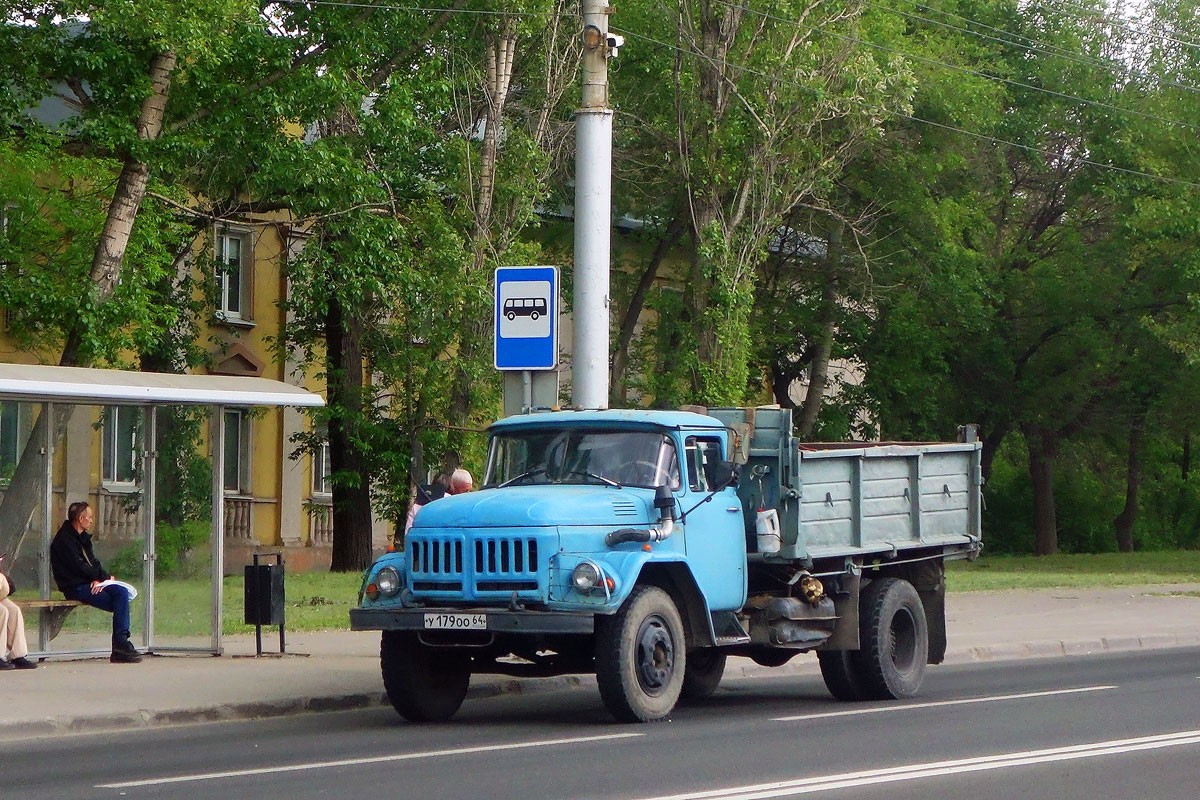 Саратовская область, № У 179 ОО 64 — ЗИЛ-495710