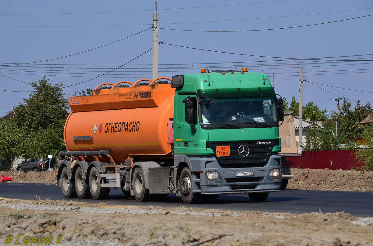 Краснодарский край, № Т 967 ВР 123 — Mercedes-Benz Actros ('2003) 1844