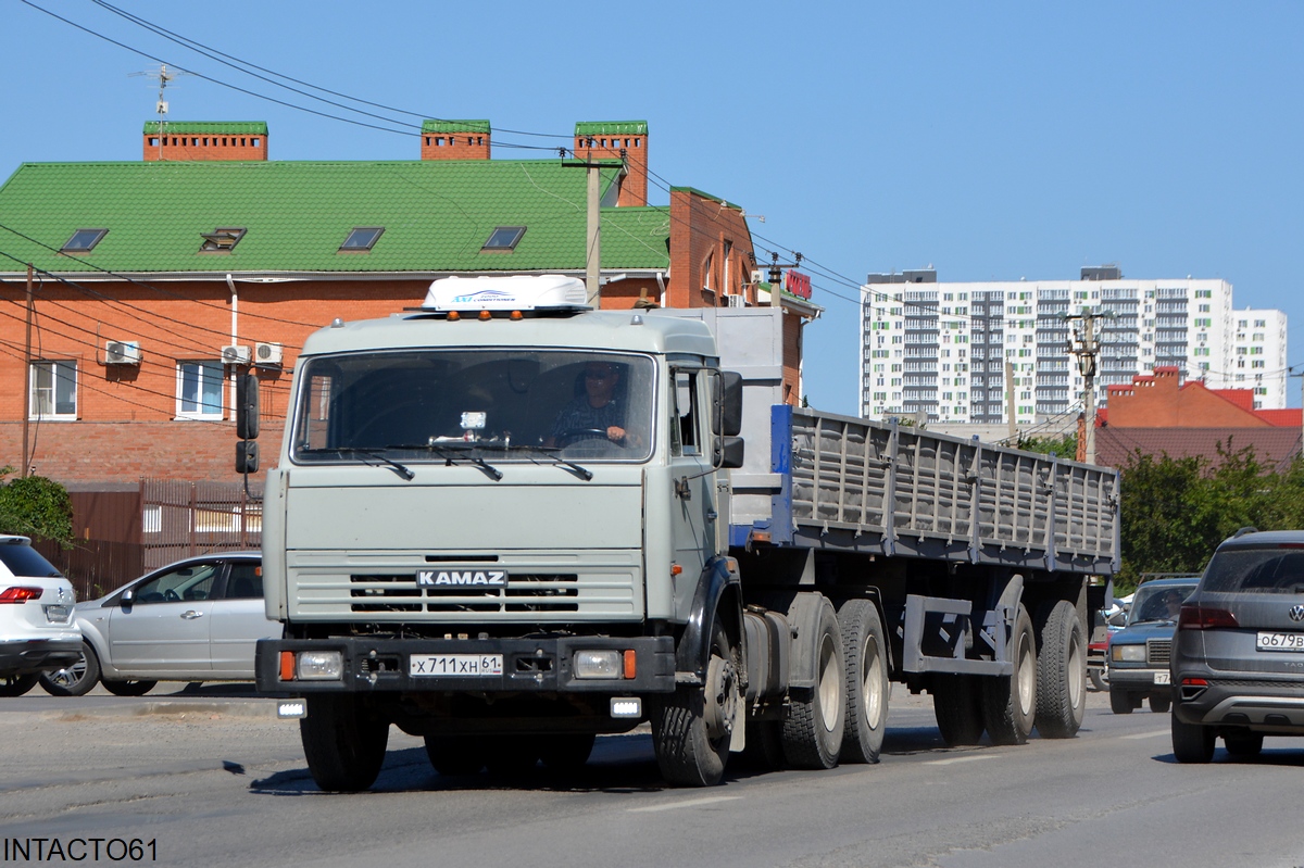 Ростовская область, № Х 711 ХН 61 — КамАЗ-54115 [541150]