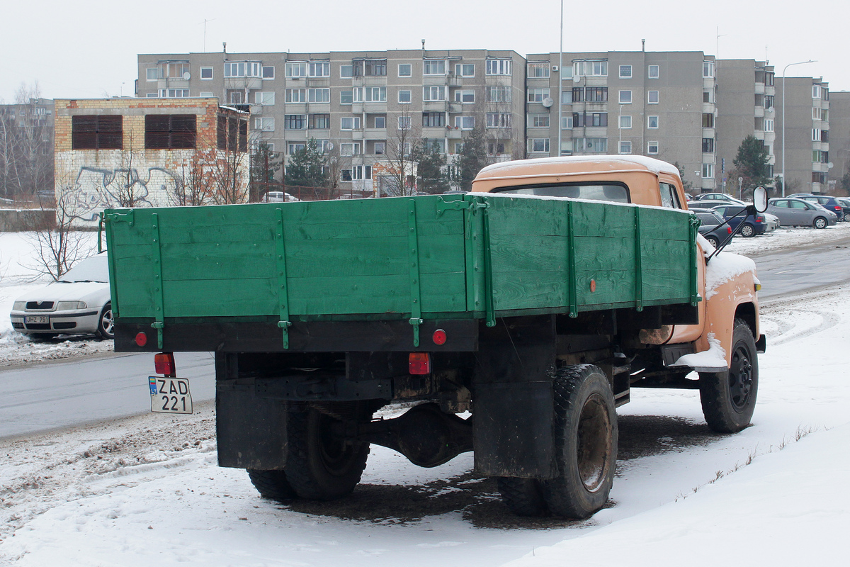 Литва, № ZAD 221 — ГАЗ-52-01