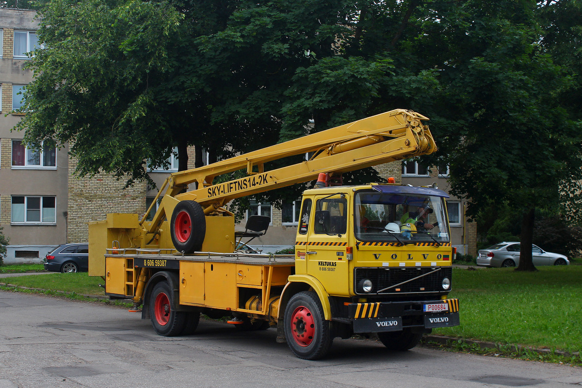 Литва, № P00684 — Volvo F6