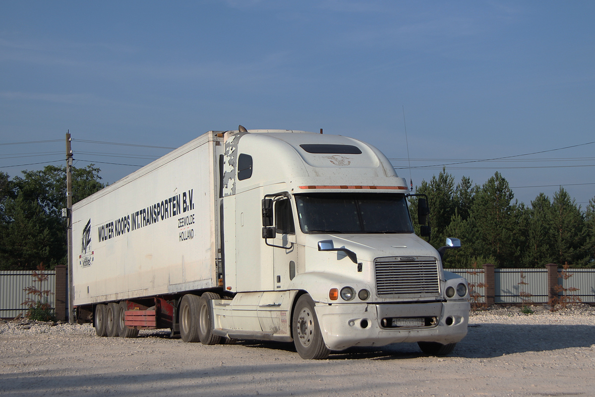 Москва, № Н 816 ХУ 197 — Freightliner Century Class