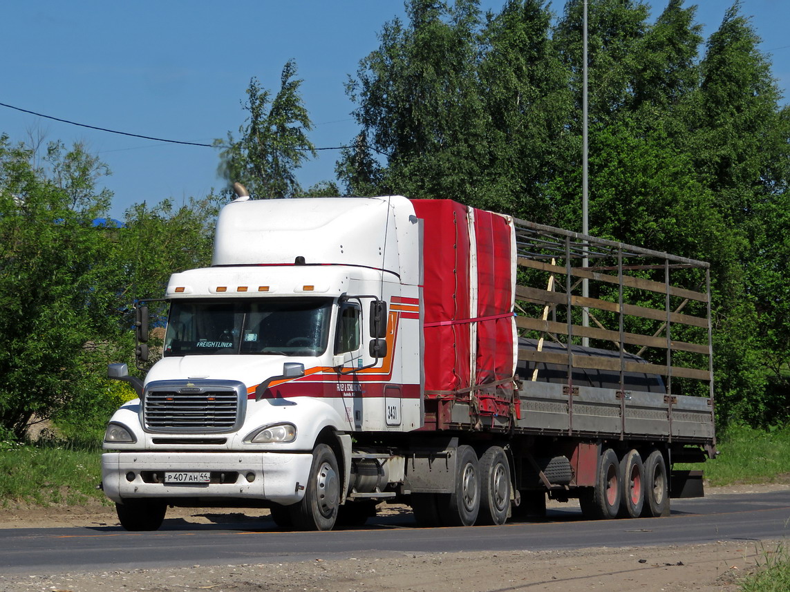 Костромская область, № Р 407 АН 44 — Freightliner Columbia