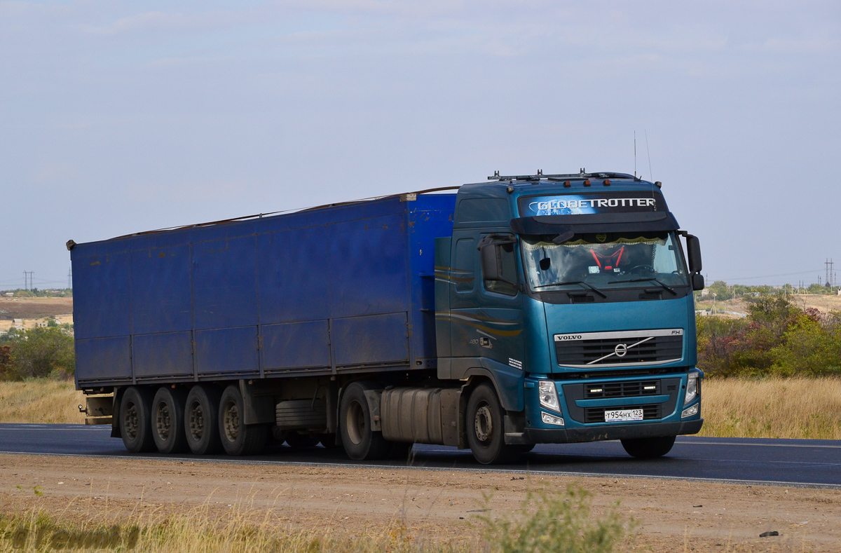 Краснодарский край, № Т 954 НХ 123 — Volvo ('2008) FH.460; Volvo ('2008) FH.460 "Чемпион Эпохи" (Волгоградская область)