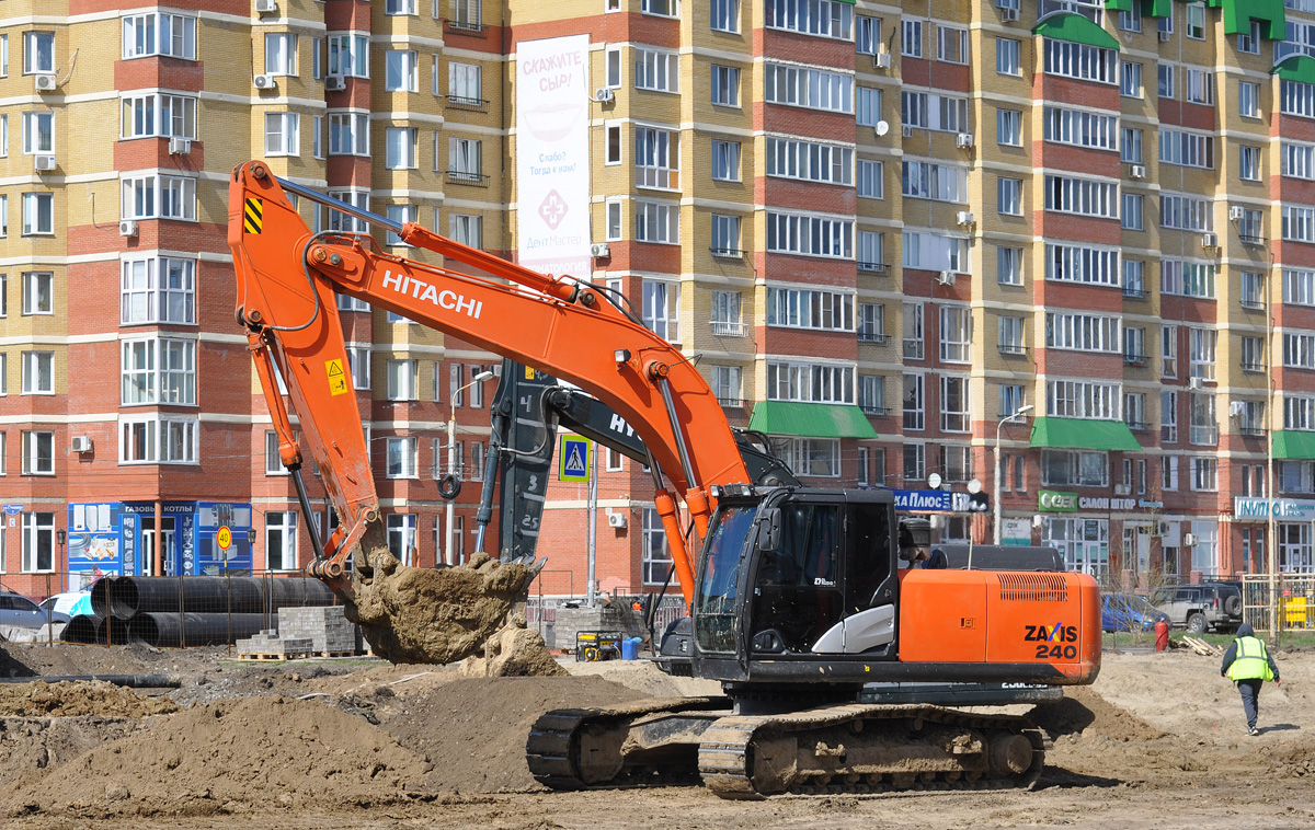 Омская область, № 9530 АА 55 — Hitachi ZX240 (общая модель)