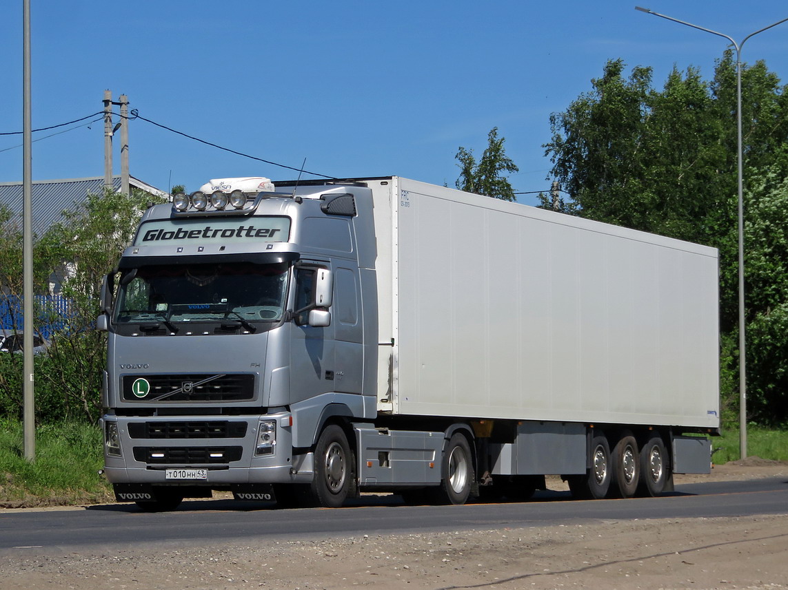 Кировская область, № Т 010 НН 43 — Volvo ('2002) FH12.440