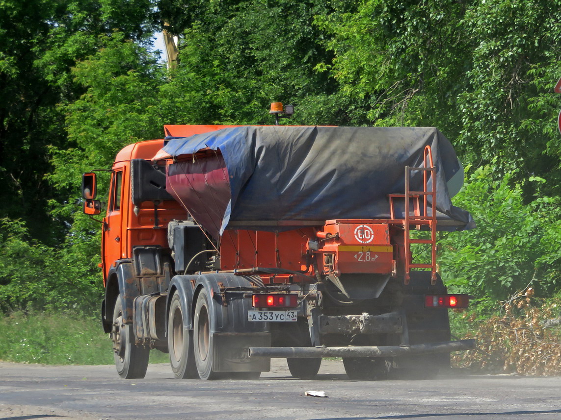 Кировская область, № А 353 УС 43 — КамАЗ-65115 (общая модель)