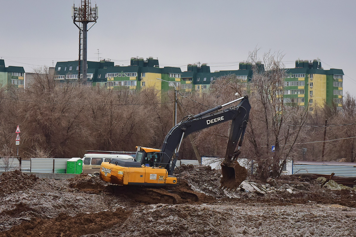 Волгоградская область, № 4220 ВН 34 — John Deere (общая модель)