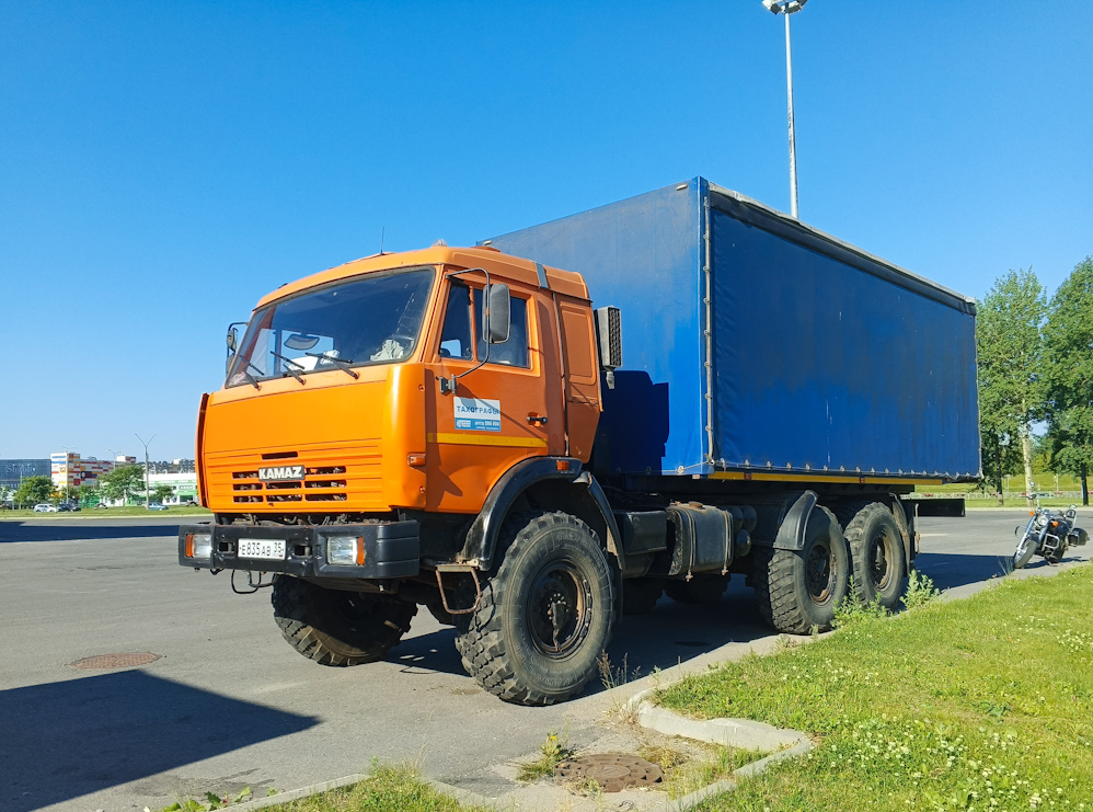 Вологодская область, № Е 835 АВ 35 — КамАЗ-43118-13 [43118N]