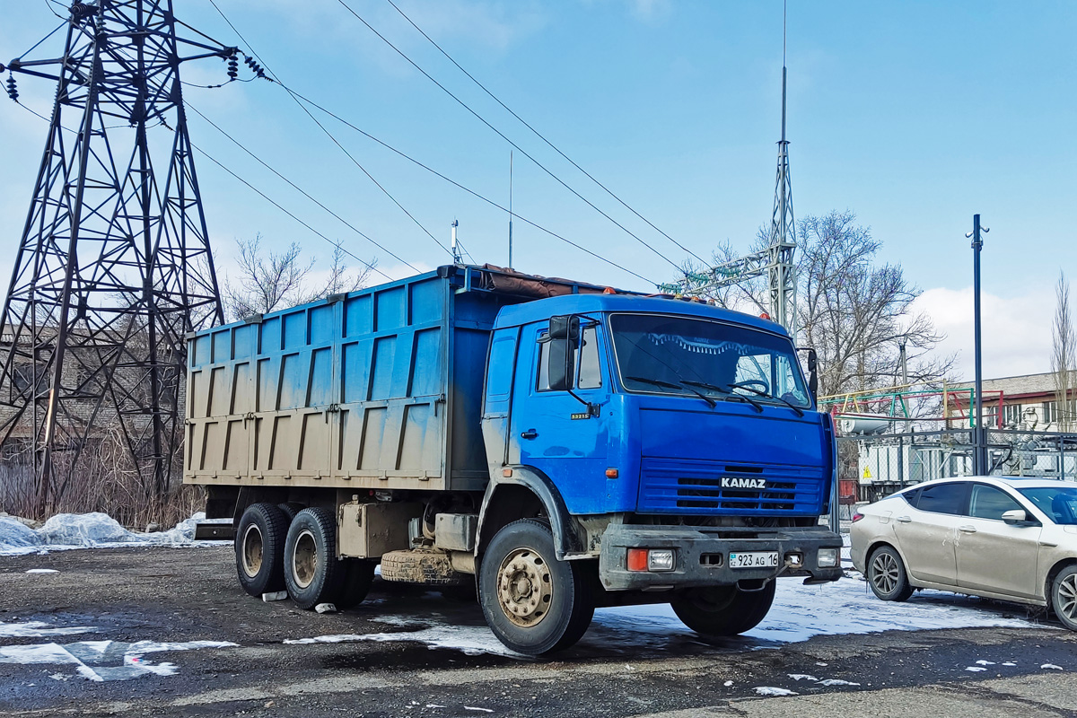 Восточно-Казахстанская область, № 923 AG 16 — КамАЗ-53215-15 [53215R]