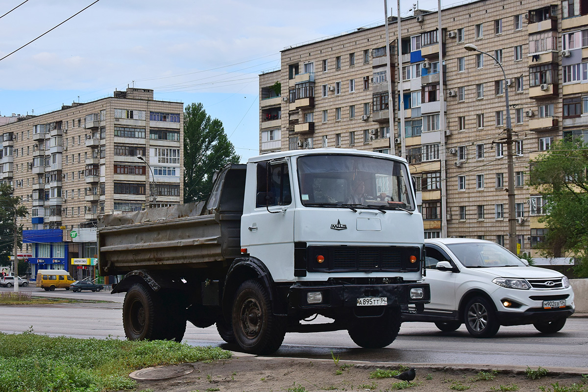 Волгоградская область, № А 895 ТТ 34 — МАЗ-555106