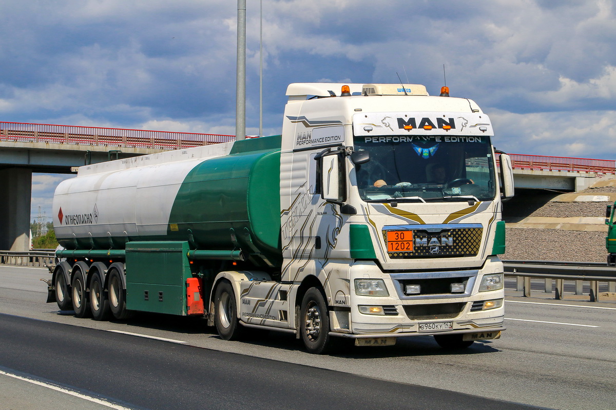 Ленинградская область, № В 960 КУ 147 — MAN TGX ('2007) 18.400