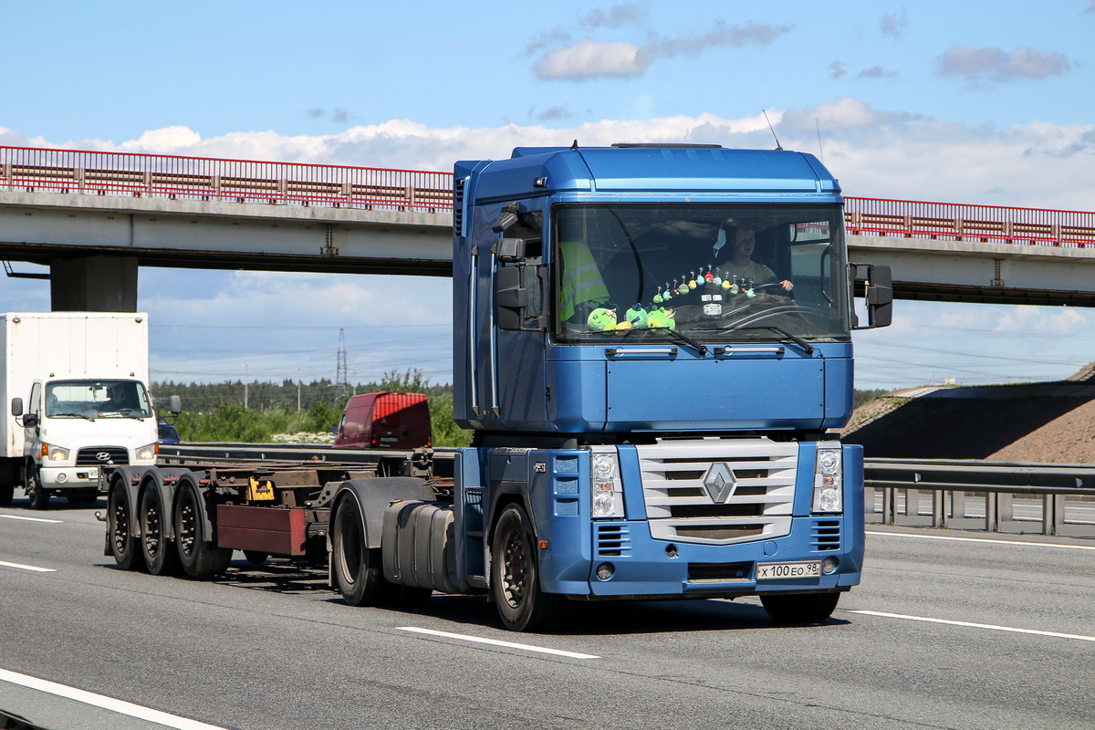 Санкт-Петербург, № Х 100 ЕО 98 — Renault Magnum ('2005)