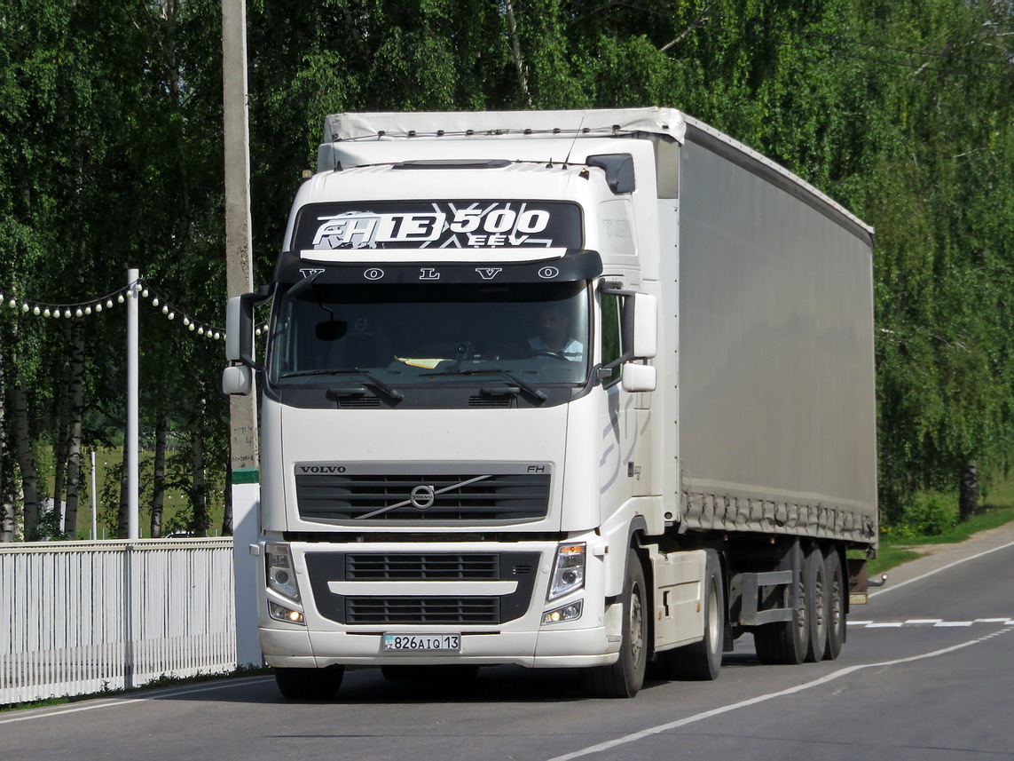 Туркестанская область, № 826 AIQ 13 — Volvo ('2008) FH.500