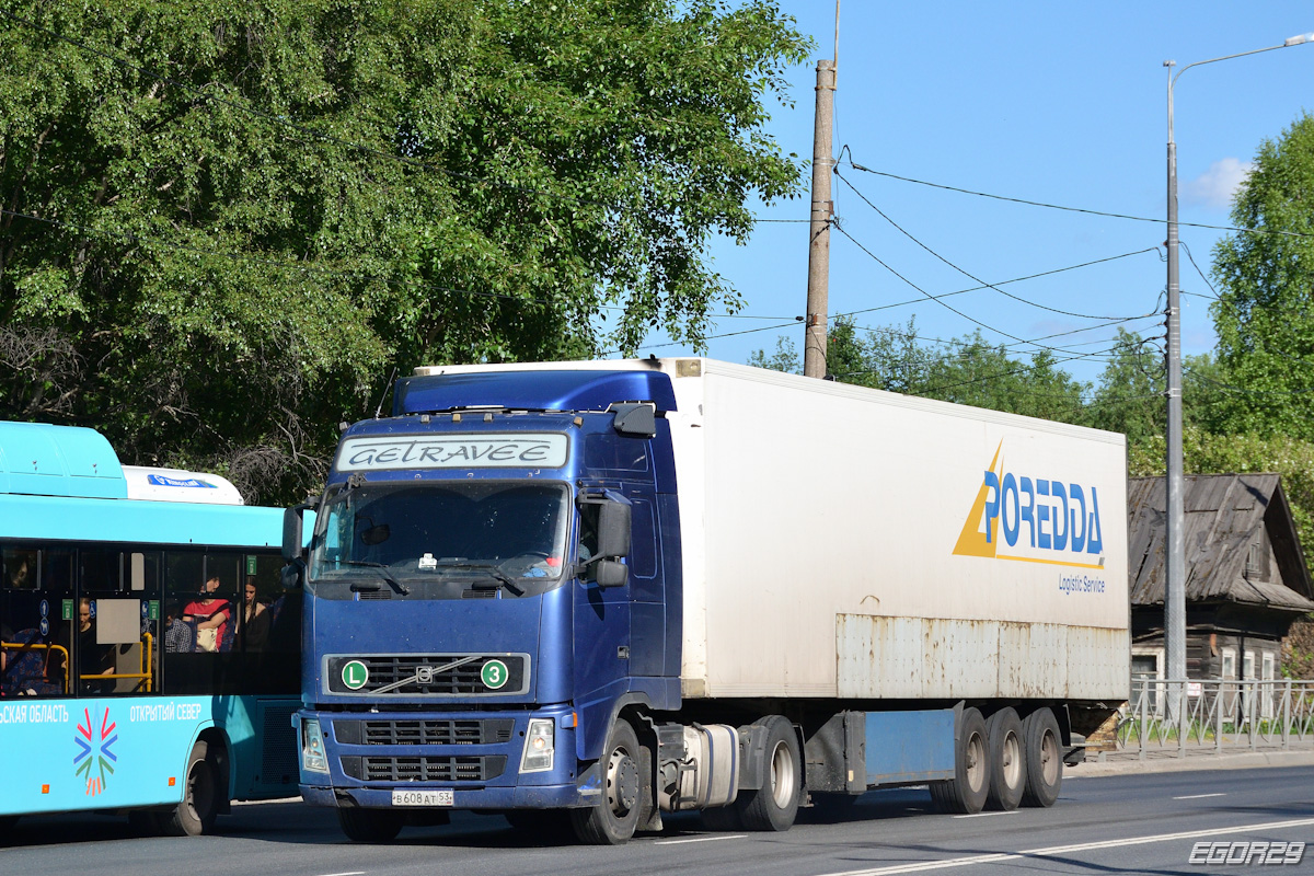 Новгородская область, № В 608 АТ 53 — Volvo ('2002) FH12.380