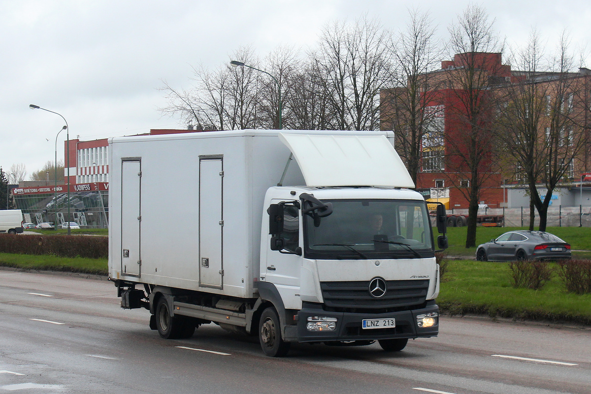 Литва, № LNZ 213 — Mercedes-Benz Atego (общ.м)