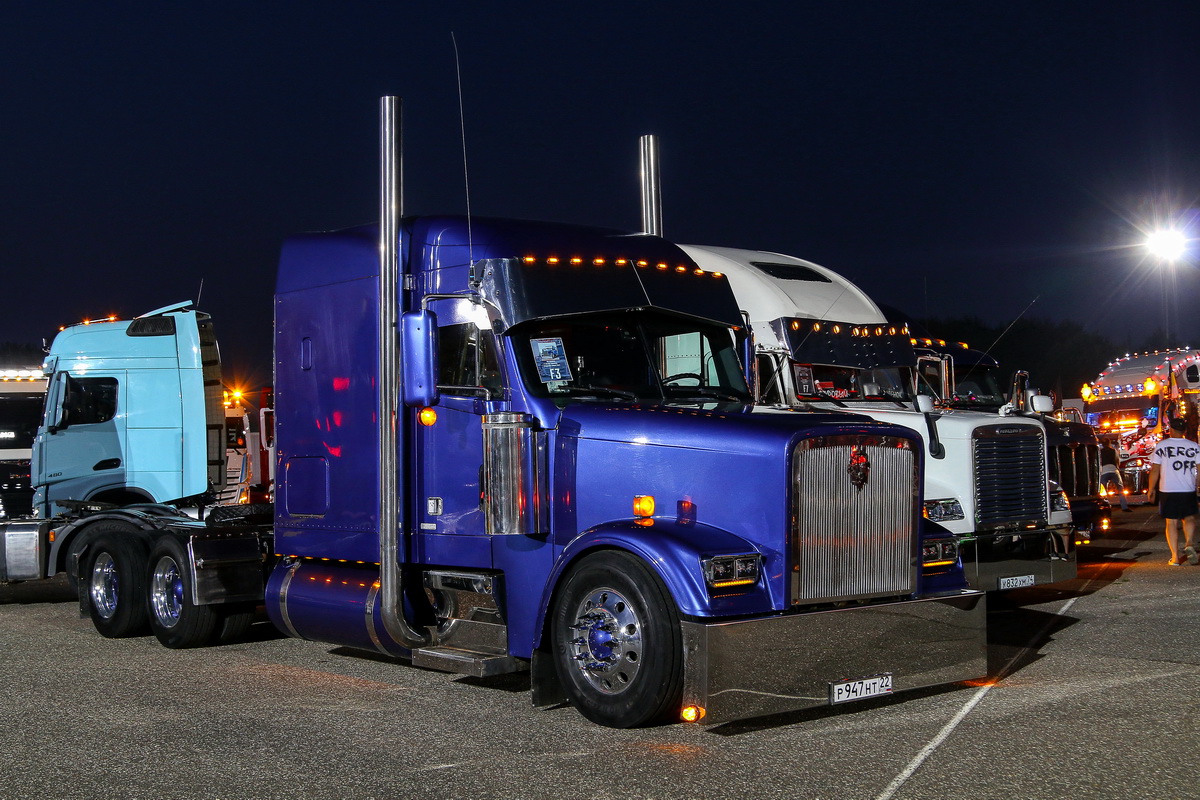 Алтайский край, № Р 947 НТ 22 — Freightliner Century Class; Московская область — Фестиваль TruckDay 2024 — июнь