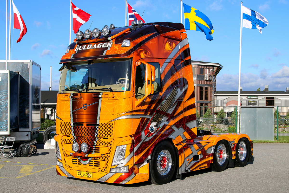 Дания, № XX 13 200 — Volvo ('2012) FH.540