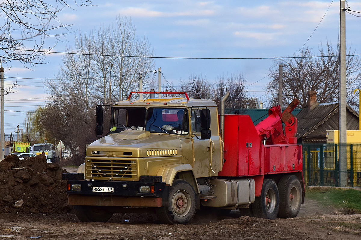 Волгоградская область, № М 652 ТС 134 — КрАЗ-64431