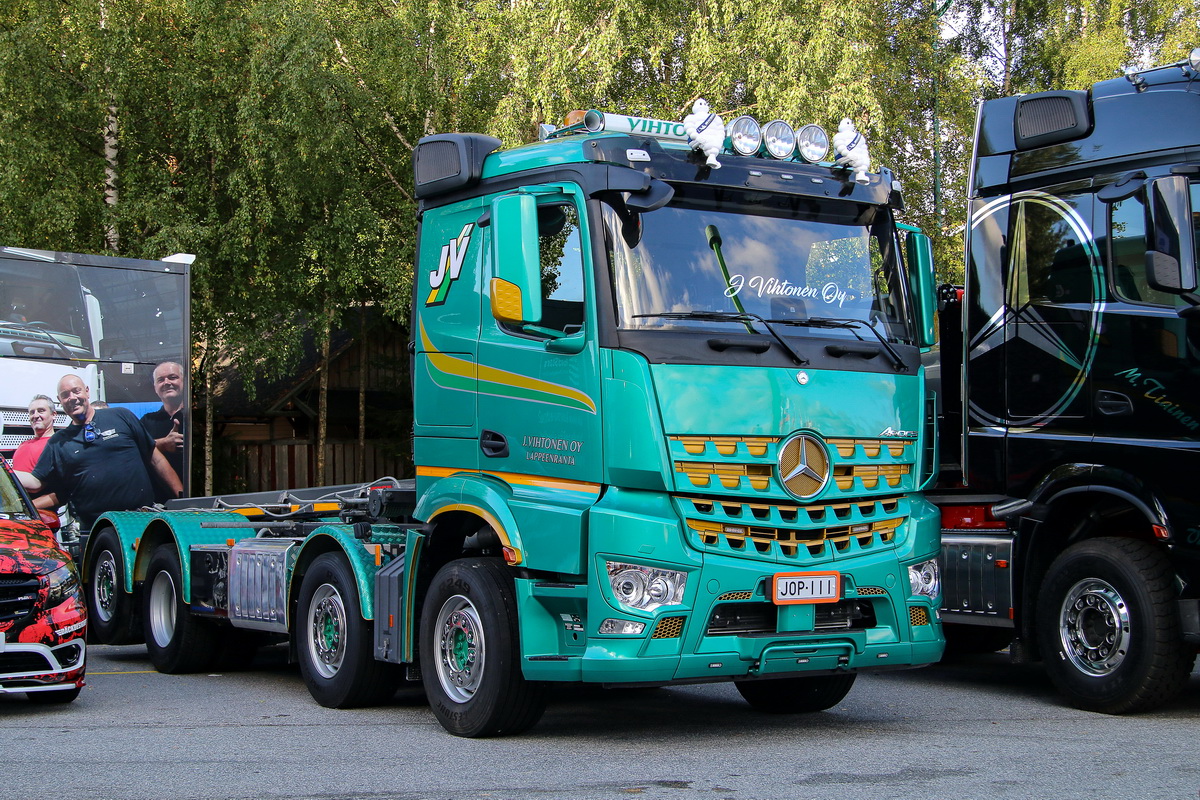 Финляндия, № JOP-111 — Mercedes-Benz Arocs (общ.м)