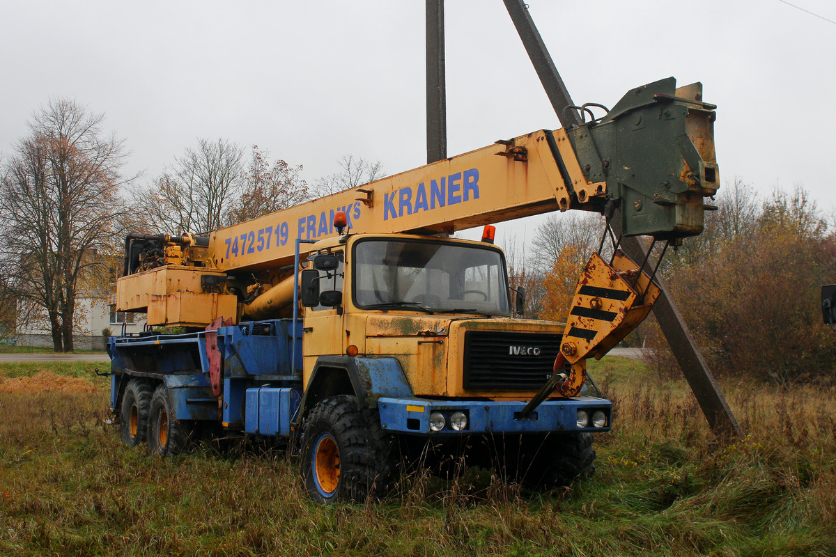 Литва, № (LT) U/N 0111 — IVECO (общая модель); Литва — Автомобили без номеров