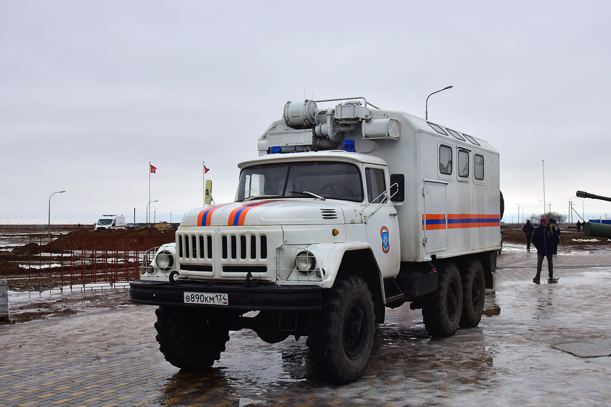 Волгоградская область, № В 890 КМ 134 — ЗИЛ-131