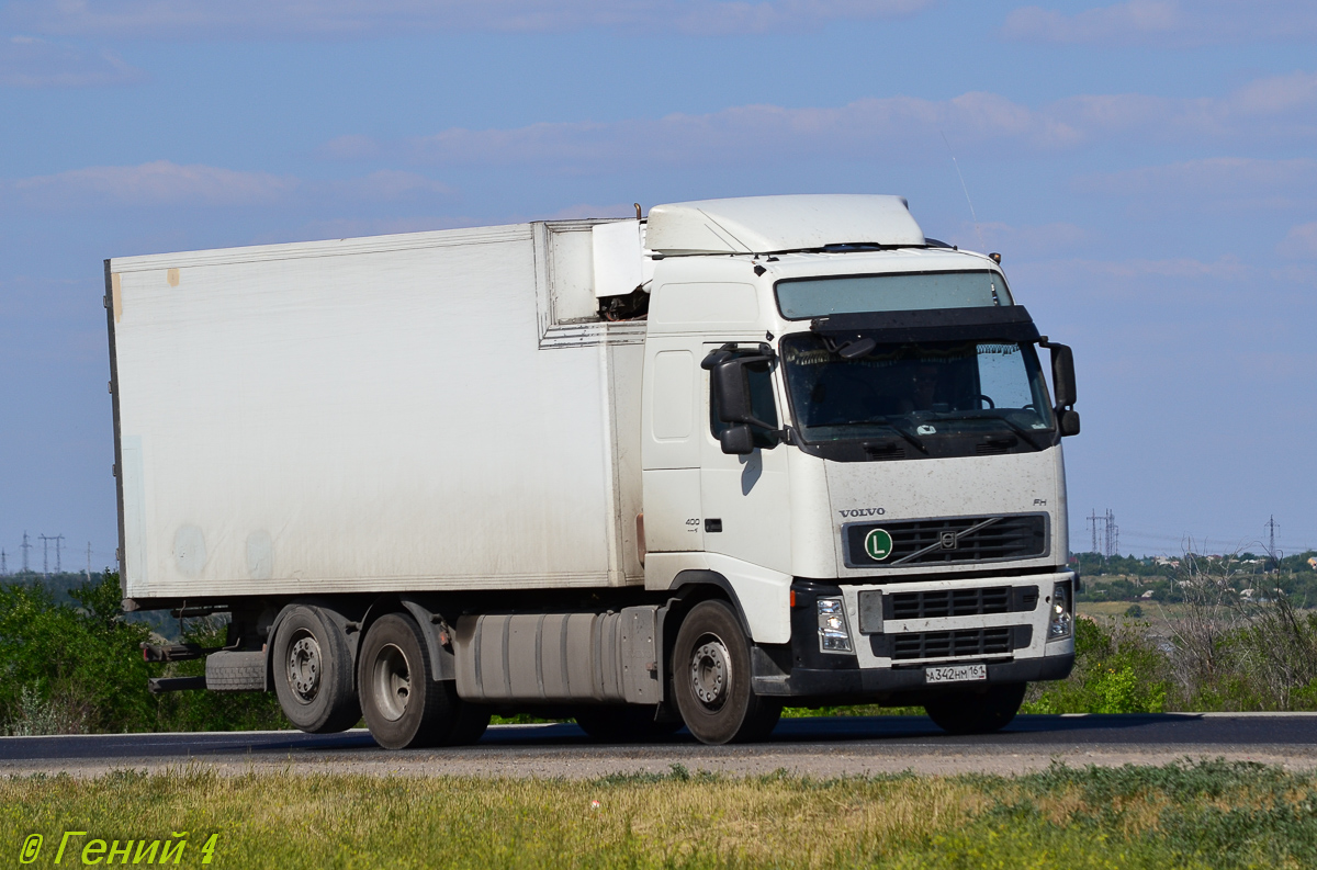 Ростовская область, № А 342 НМ 161 — Volvo ('2002) FH12.400