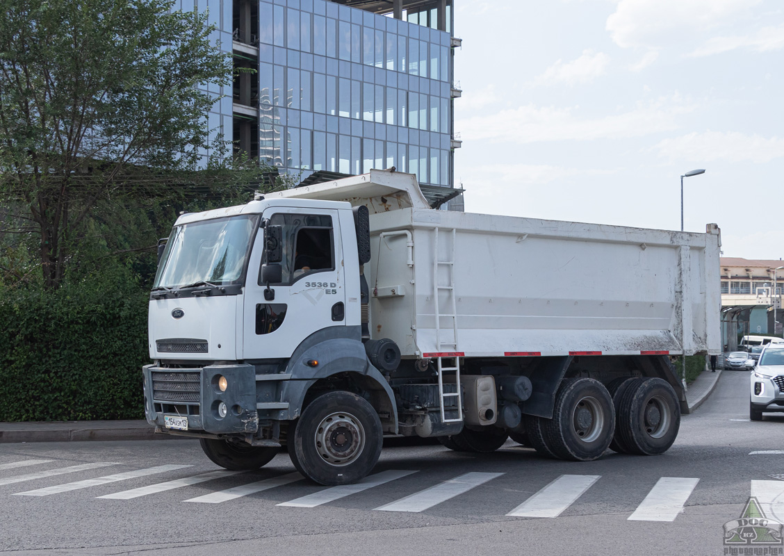 Туркестанская область, № 154 ASM 13 — Ford Cargo ('2007) 3536