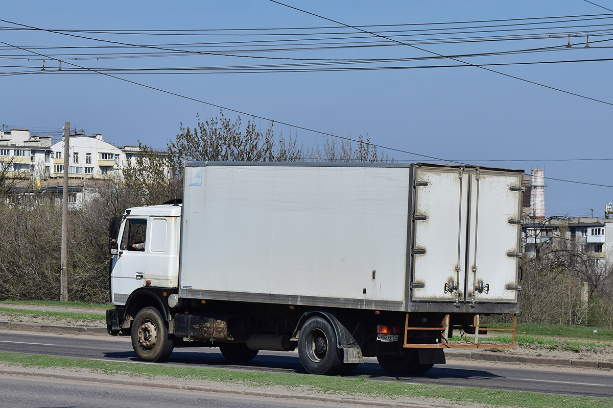 Волгоградская область, № Е 452 УХ 134 — МАЗ-5336A3