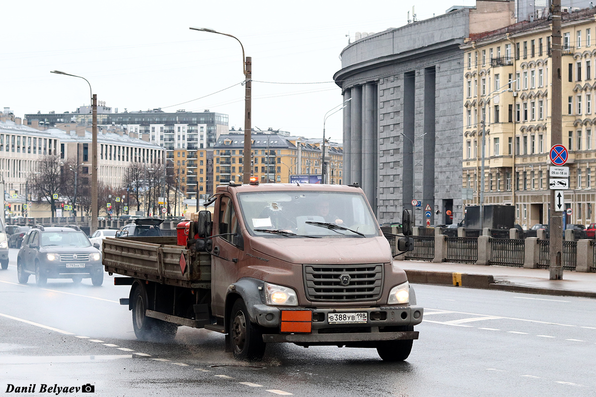 Санкт-Петербург, № В 388 УВ 198 — ГАЗ-C41RB3