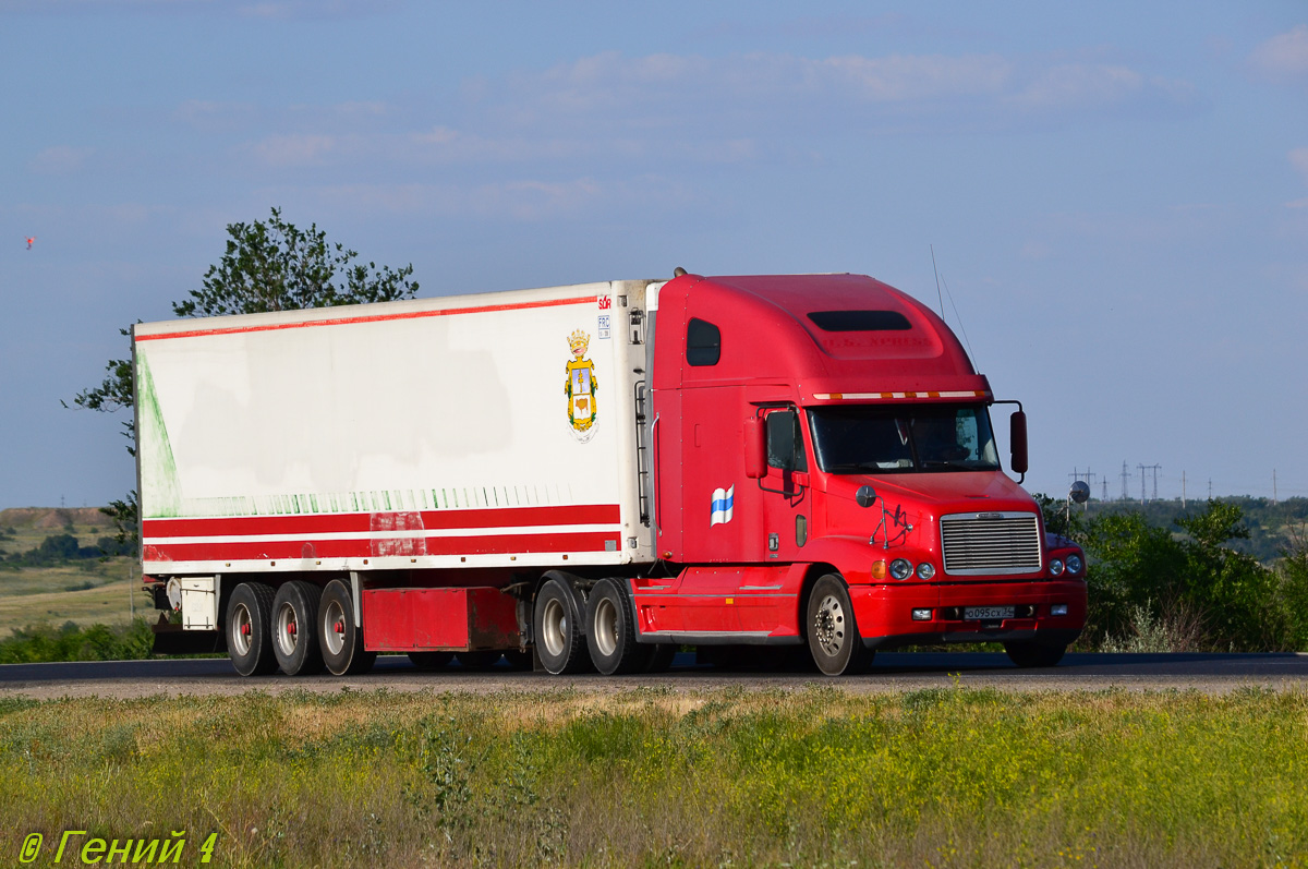 Волгоградская область, № О 095 СХ 34 — Freightliner Century Class