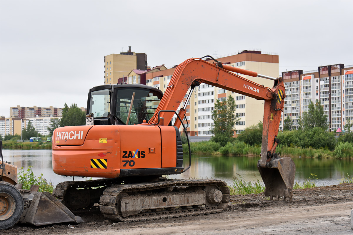 Тюменская область, № 5600 ОВ 72 — Hitachi ZX70 (общая модель)