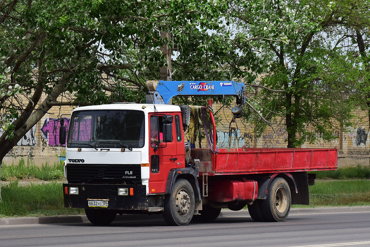 Волгоградская область, № В 632 УС 134 — Volvo FL6