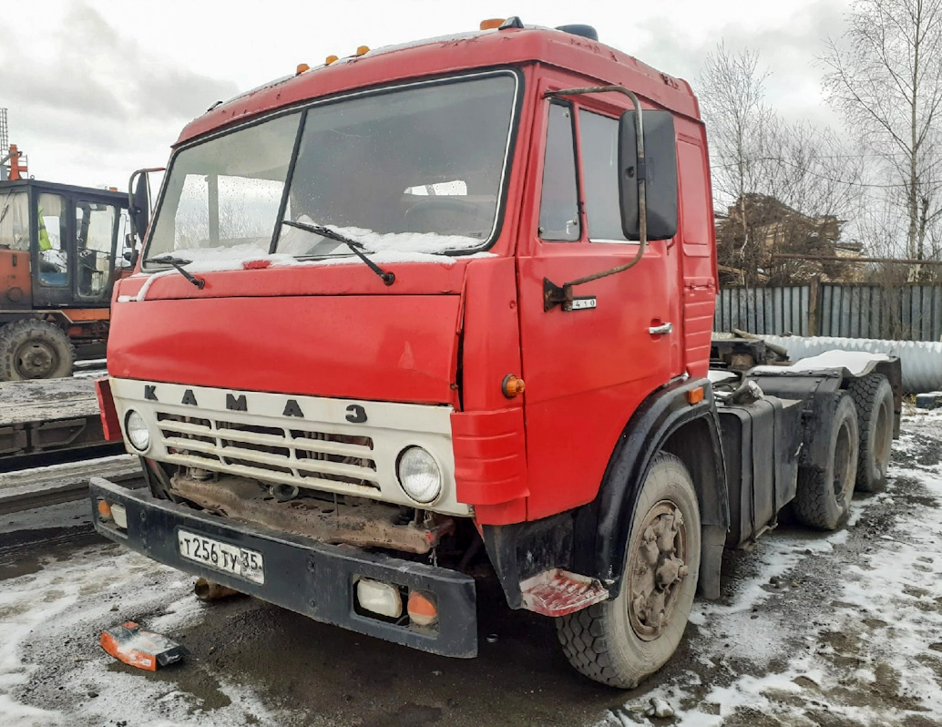 Вологодская область, № Т 256 ТУ 35 — КамАЗ-54112