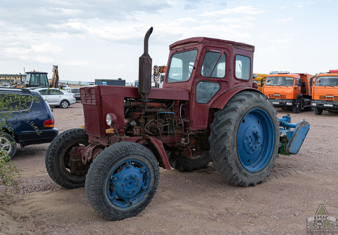 Алматинская область, № B 738 APD — Т-40АМ