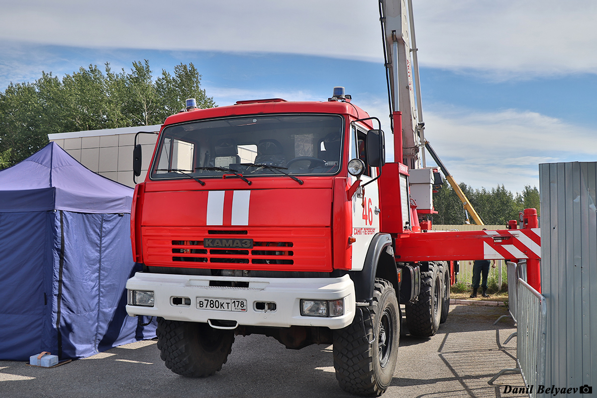 Санкт-Петербург, № В 780 КТ 178 — КамАЗ-43118-15 [43118R]