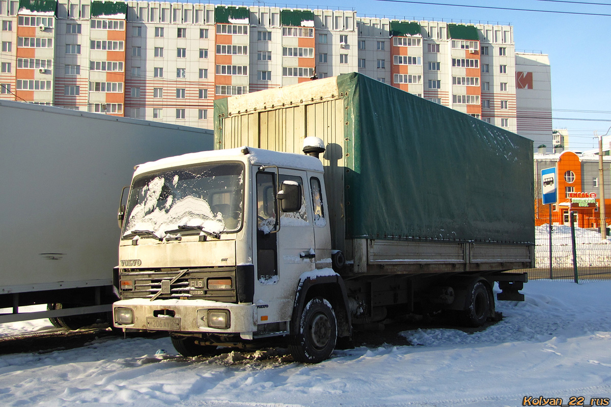 Красноярский край, № М 206 АУ 24 — Volvo FL6