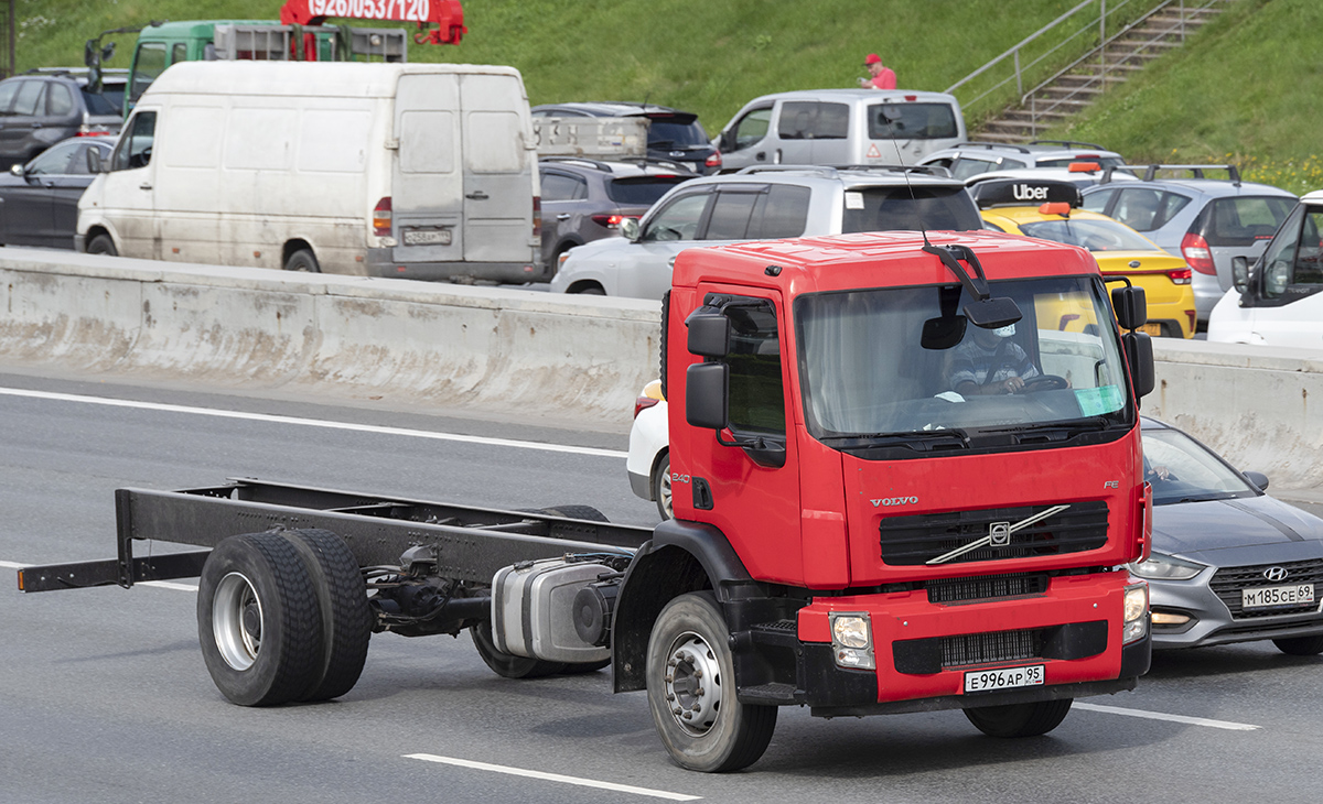 Чечня, № Е 996 АР 95 — Volvo ('2006) FE