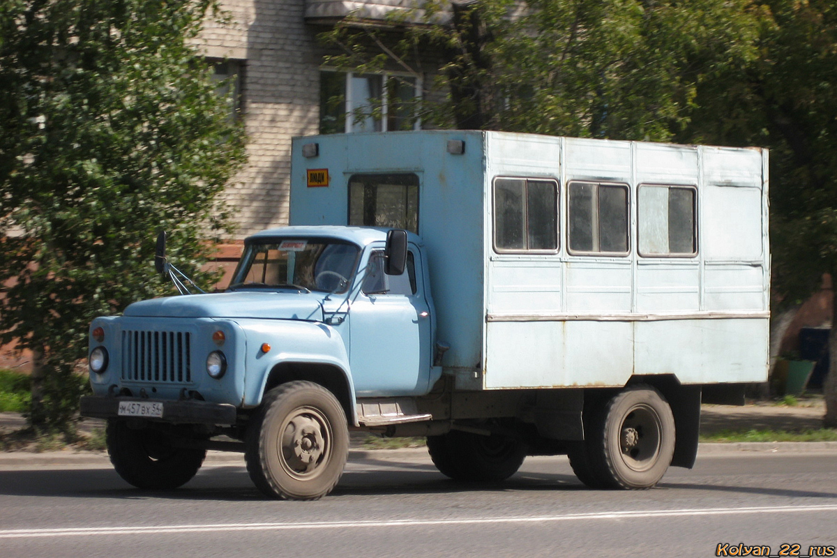 Алтайский край, № М 457 ВХ 54 — ГАЗ-52-01