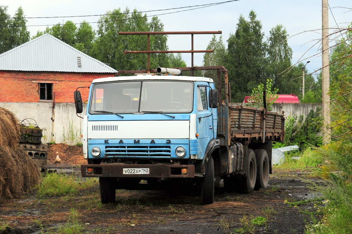 Кемеровская область, № Х 022 АР 142 — КамАЗ-53212