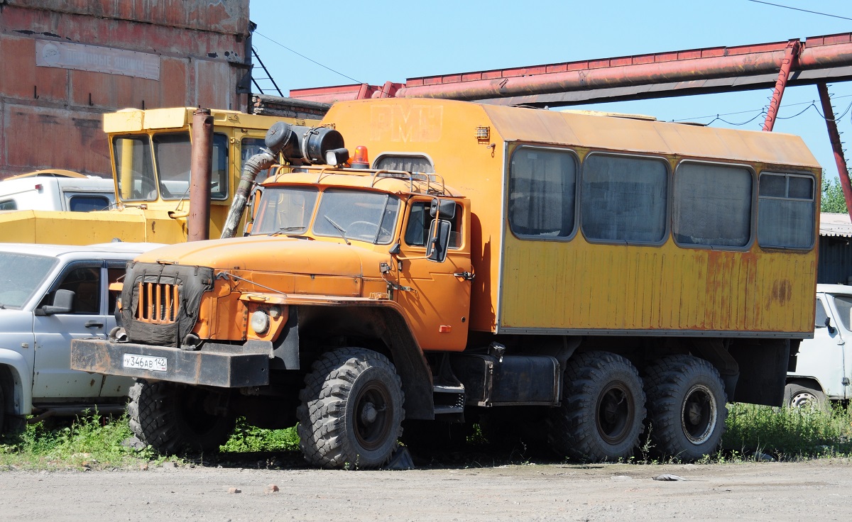 Кемеровская область, № У 346 АВ 142 — Урал-3255 (общая модель)