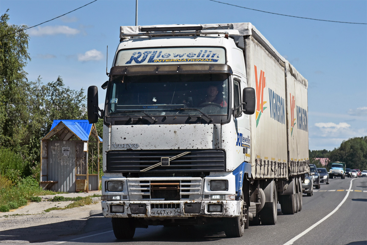 Новосибирская область, № Н 447 ХР 54 — Volvo ('1993) FH12.380