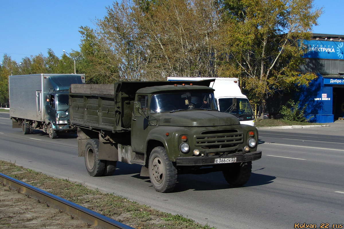 Алтайский край, № Е 366 СК 22 — ЗИЛ-495710